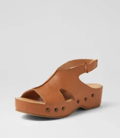 Women SUPERSOFT Sandals-Ariss Dark Tan Leather Sandals