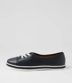 Women SUPERSOFT Comfort|Sneakers-Augusts Navy Leather Sneakers