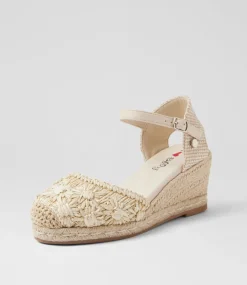 Women I LOVE BILLY Heels-Bessine Ecru Daisy Synthetic Raffia Heels