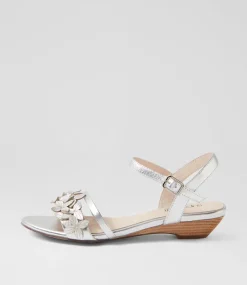 Women SUPERSOFT Comfort|Flats-Blossums Silver Leather Sandals
