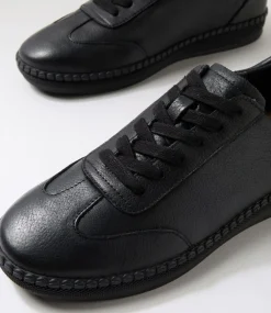 Women SUPERSOFT Comfort|Sneakers-Caras Black Leather Sneakers