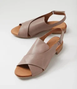 Women DIANA FERRARI Flats|Sandals-Caringa Pale Taupe Leather Mules