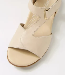 Women SUPERSOFT Flats|Sandals-Coras Almond Leather Sandals