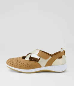 Women I LOVE BILLY Flats-Crouse Tan Champagne Dust Flat Shoes
