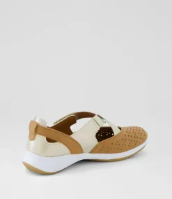 Women I LOVE BILLY Flats-Crouse Tan Champagne Dust Flat Shoes
