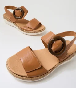 Women SUPERSOFT Comfort|Flats-Dakotas Dark Tan Leather Sandals