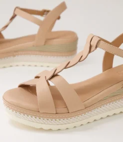 Women SUPERSOFT Comfort|Wedges-Deena Dark Nude Leather Sandals