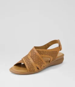Women DIANA FERRARI Flats|Sandals-Elkah Tan Leather Sandals