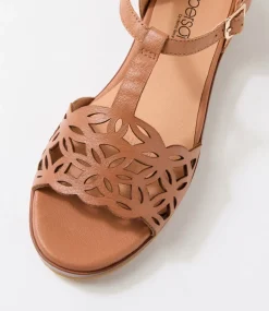Women SUPERSOFT Comfort|Flats-Fan Dark Tan Leather Sandals