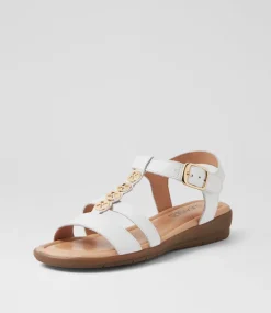 Women SUPERSOFT Comfort|Flats-Fussi White Leather Sandals