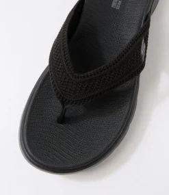Women SKECHERS Flats|Sandals-Go Walk Flex Holly Black Fabric Thongs