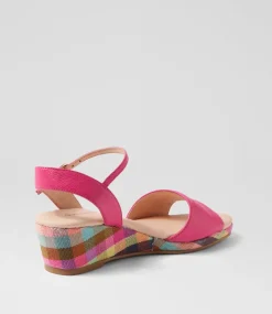 Women DIANA FERRARI Heels-Harissyn Fuchsia Picnic Print Leather Sandals