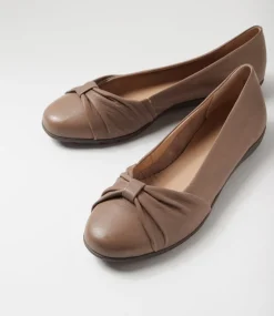 Women SUPERSOFT Comfort|Flats-Hersay Taupe Leather Flat Shoes