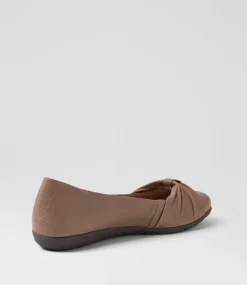 Women SUPERSOFT Comfort|Flats-Hersay Taupe Leather Flat Shoes