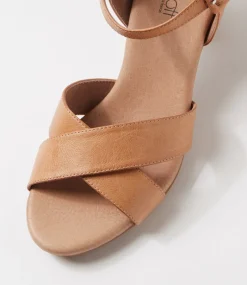 Women SUPERSOFT Comfort|Heels-Ingrids Dark Tan Leather Sandals