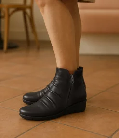 Women SUPERSOFT Boots|Comfort-Maxie Black Leather Ankle Boots
