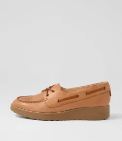 Women TOP END Flats-Okies Dark Tan Drambuie Leather Boat Shoes