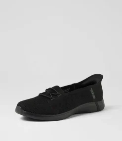 Women SKECHERS Sneakers-On Black Fabric Sneakers