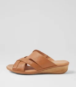 Women SUPERSOFT Comfort|Heels-Padro Dark Tan Leather Sandals