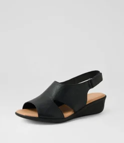 Women SUPERSOFT Comfort|Heels-Pleasing Black Leather Sandals