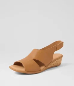 Women SUPERSOFT Comfort|Heels-Pleasing Dark Tan Leather Sandals