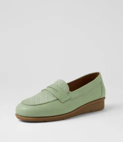 Women SUPERSOFT Comfort|Loafers-Punis Olive Leather Embossed Loafers