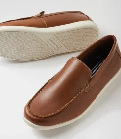 COLORADO Casuals-Reno Light Tan Oiled Leather Flat Shoes
