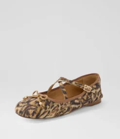 Women I LOVE BILLY Flats-Sabine Leopard Fabric Flat Shoes