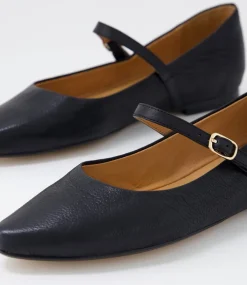 Women TOP END Flats-Sairo Black Leather Ballet Flats