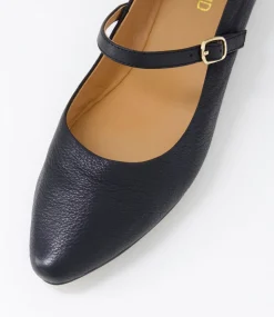 Women TOP END Flats-Sairo Black Leather Ballet Flats
