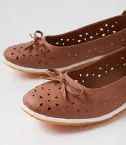 Women I LOVE BILLY Flats-Seito Tan Flat Shoes