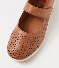 Women I LOVE BILLY Flats-SILVIEE IL TAN SMOOTH