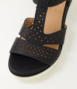 Women SUPERSOFT Comfort|Heels-Social Black Leather Sandals