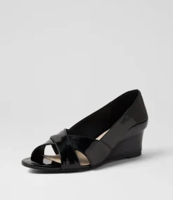 Women SUPERSOFT Comfort|Wedges-Suranne Black Crinkle Patent Sandals