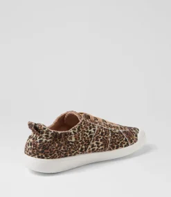 Women BLOWFISH Sneakers-Vex Leopard Canvas Sneakers