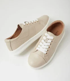 Women SUPERSOFT Comfort|Sneakers-Zenena Almond Leather Sneakers